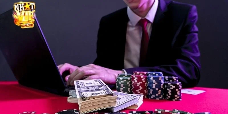 Chính sách bảo hiểm và quyền lợi dành cho hội viên tại NHATVIP